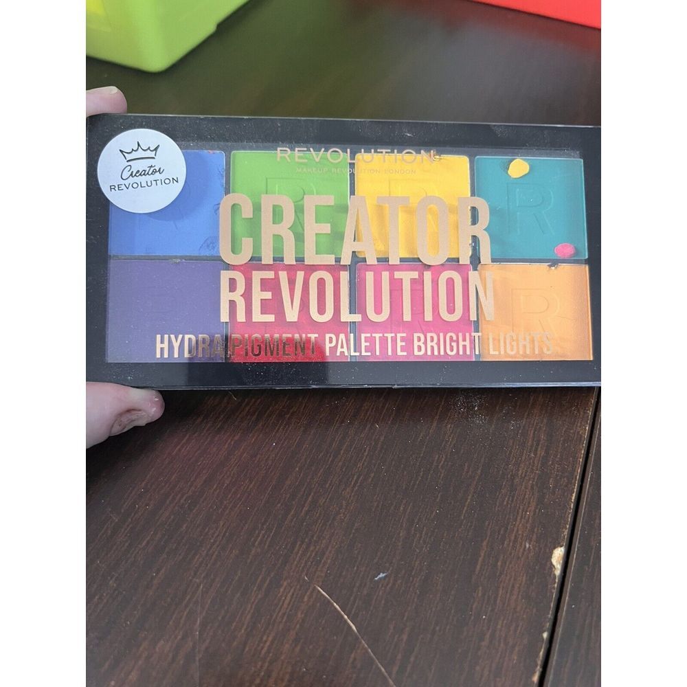 Revolution Creator Hydra Pigment Palette Bright Lights — Sealed-Discontinued